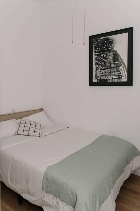 Stylish Apartment In The Centre Of Madrid-Malasana Buitenkant foto