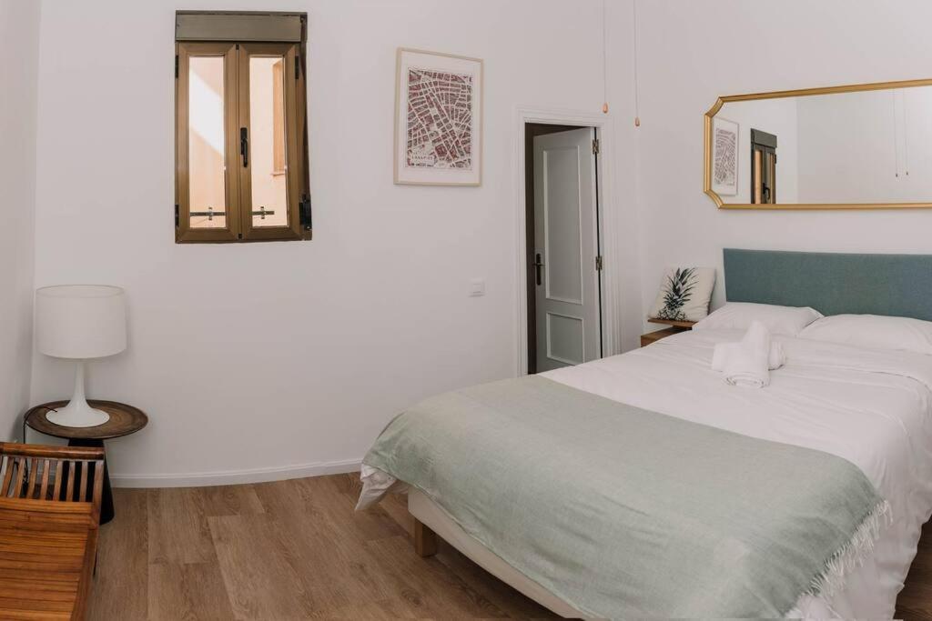 Stylish Apartment In The Centre Of Madrid-Malasana Buitenkant foto